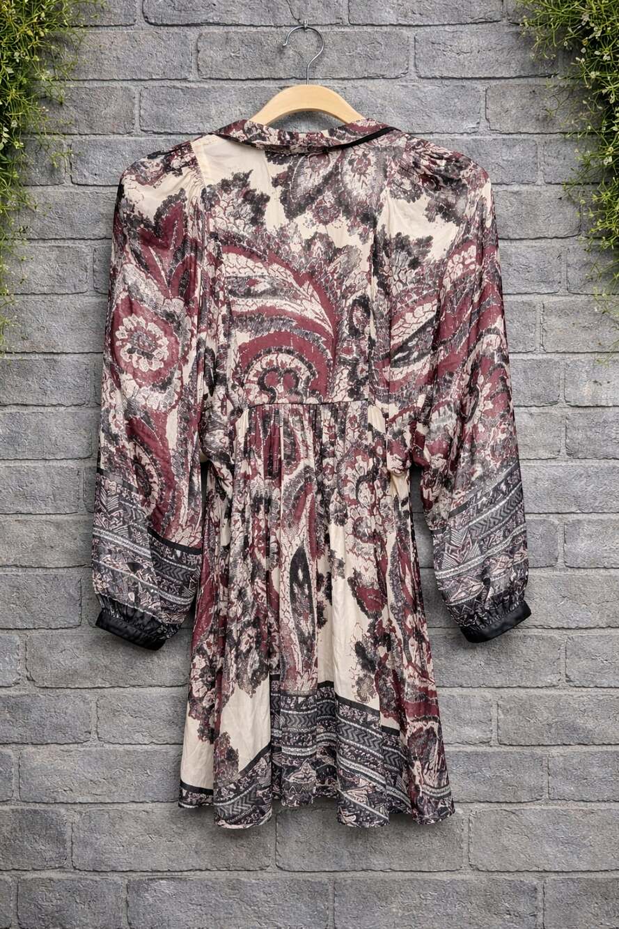 Free People - Picture 3 of 8